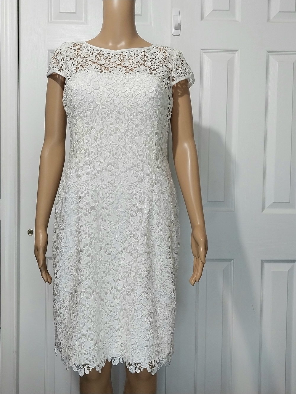 Adrianna Papell‎ Lace Sheath Dress, Size 12